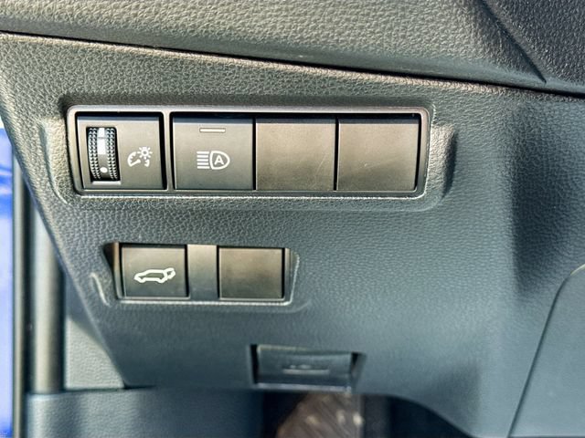 Used 2024 Toyota Corolla Cross XLE w/ Convenience Package AWD/4WD image 11