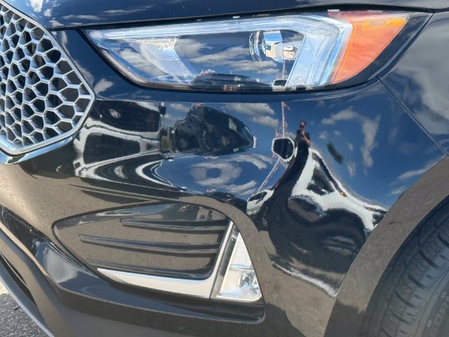 Certified 2024 Ford Edge SEL w/ Convenience Package AWD/4WD image 25