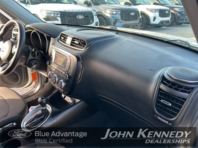 Used 2017 Kia Soul image 26