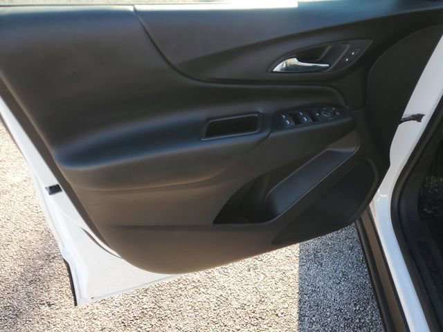 Used 2023 Chevrolet Equinox LT image 17