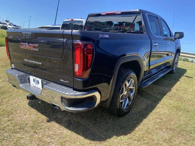 Used 2023 GMC Sierra 1500 SLT w/ SLT Premium Package AWD/4WD image 7