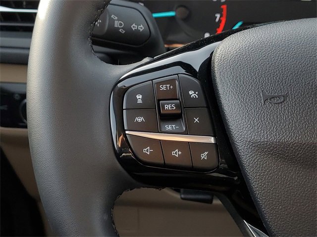 Certified 2022 Ford Escape SEL image 18