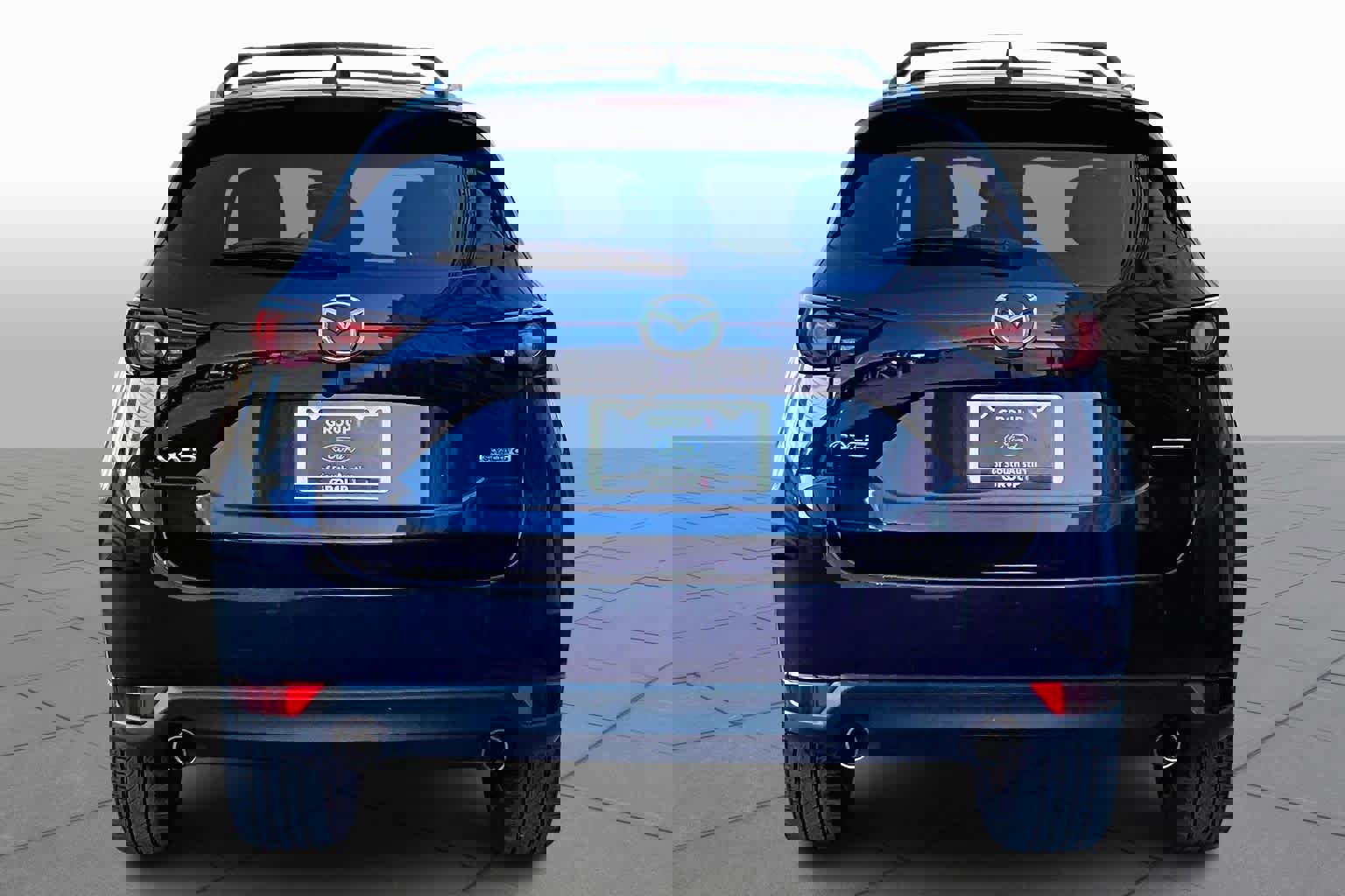 Used 2021 MAZDA CX-5 Grand Touring w/ GT Premium Package image 2