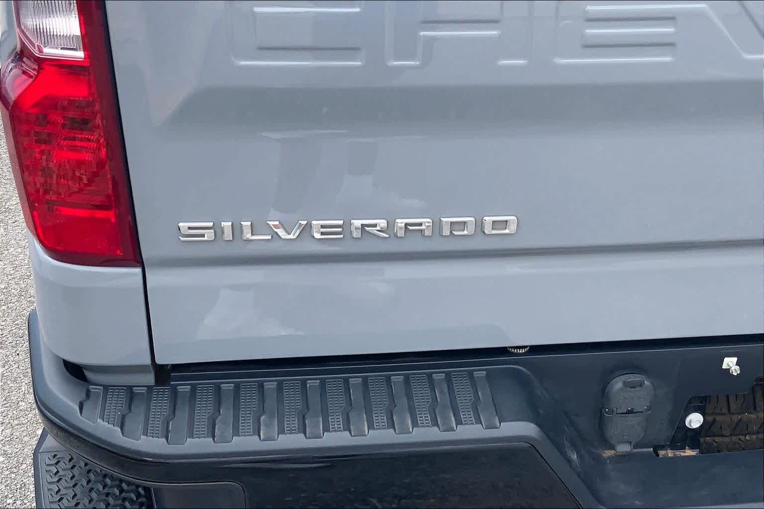 Used 2025 Chevrolet Silverado 1500 Custom Trail Boss AWD/4WD image 31