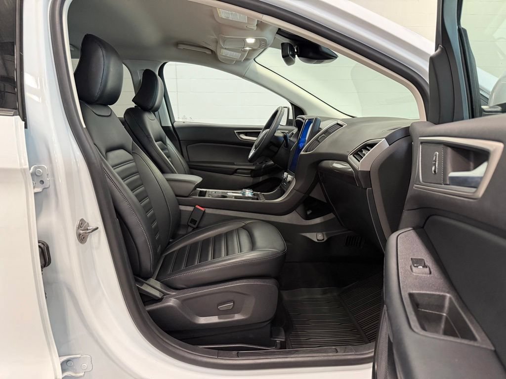 Certified 2024 Ford Edge SEL w/ Convenience Package AWD/4WD image 34