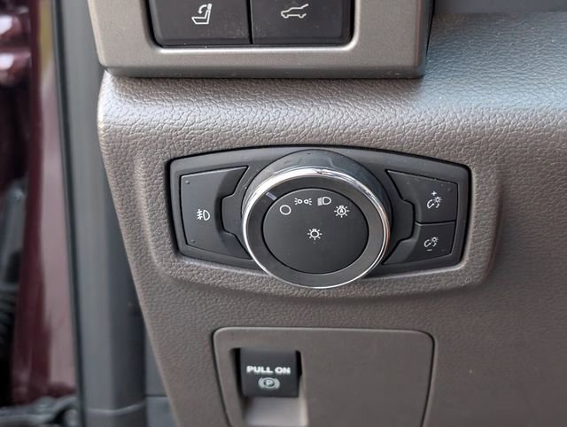 Certified 2020 Ford Expedition XLT w/ Equipment Group 202A image 25