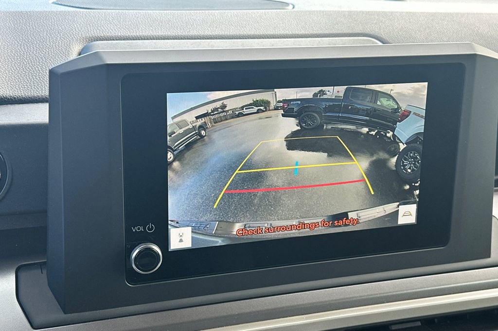 Used 2024 Toyota Tacoma SR5 AWD/4WD image 18