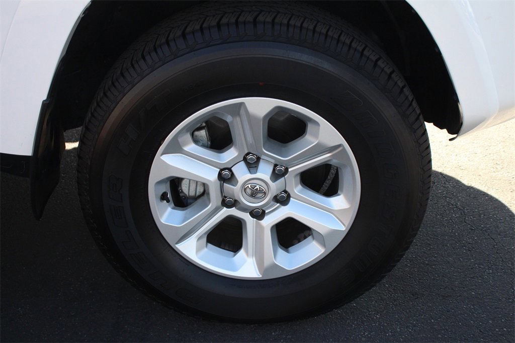 Used 2024 Toyota 4Runner SR5 image 14