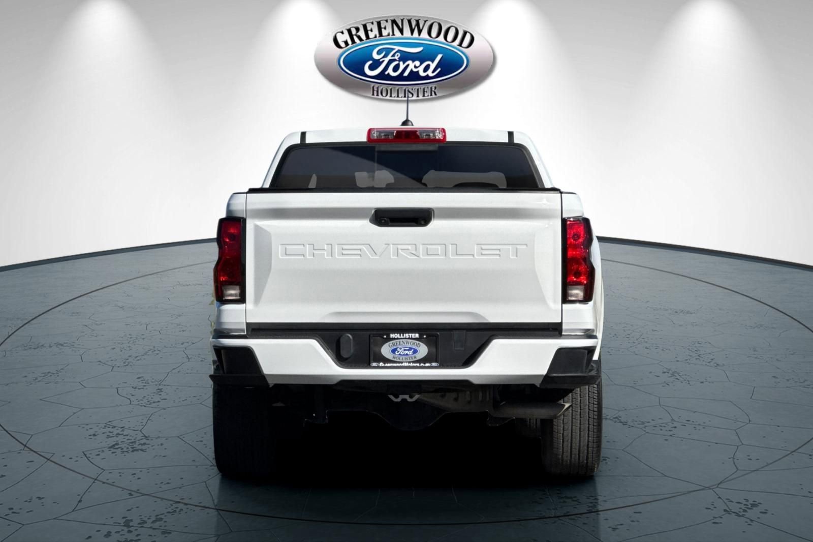Used 2023 Chevrolet Colorado LT w/ LT Convenience Package image 5