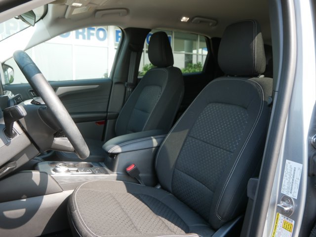 Certified 2023 Ford Escape Active AWD/4WD image 10