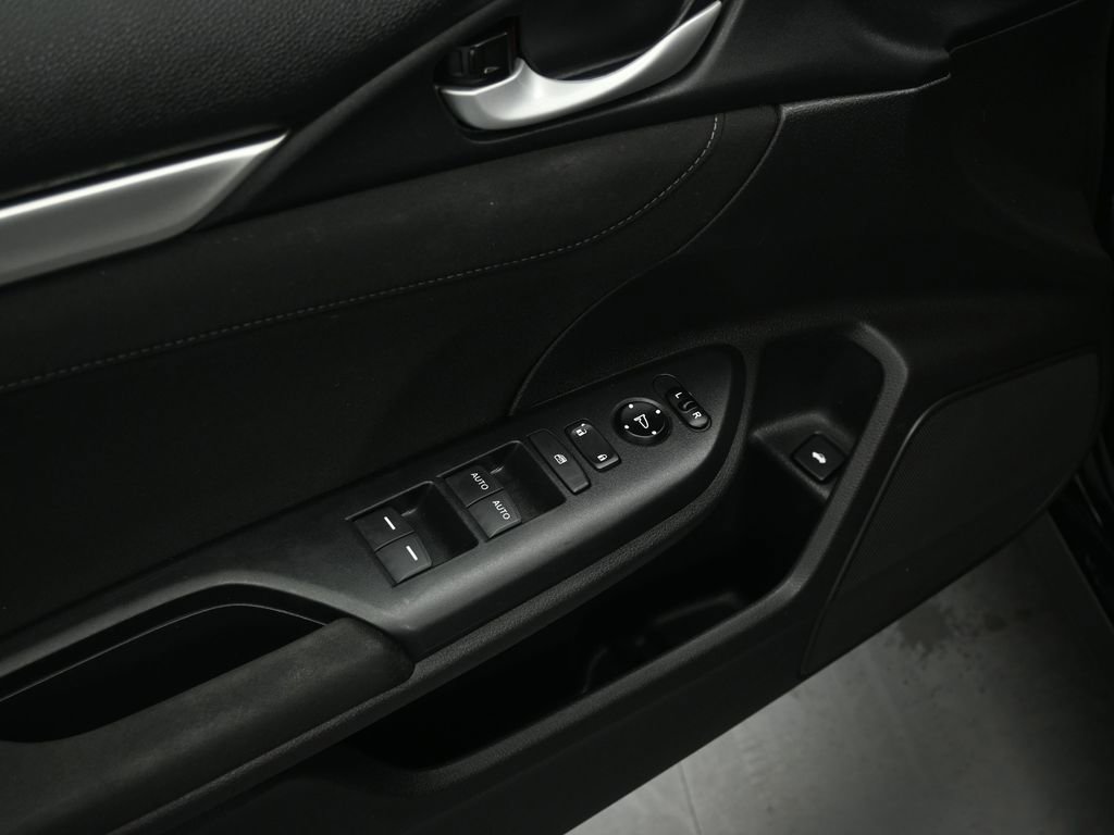 Used 2017 Honda Civic EX-T image 9