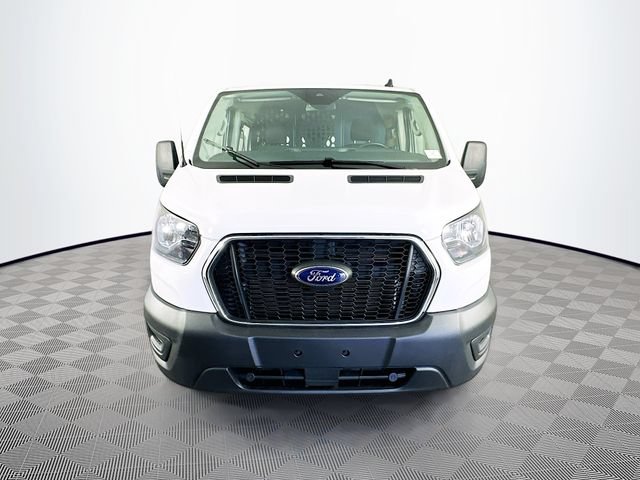 Certified 2025 Ford Transit 250 Low Roof w/ Exterior Upgrade Package RWD image 5