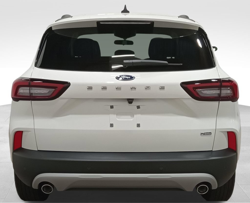 Certified 2026 Ford Escape SE FWD image 4