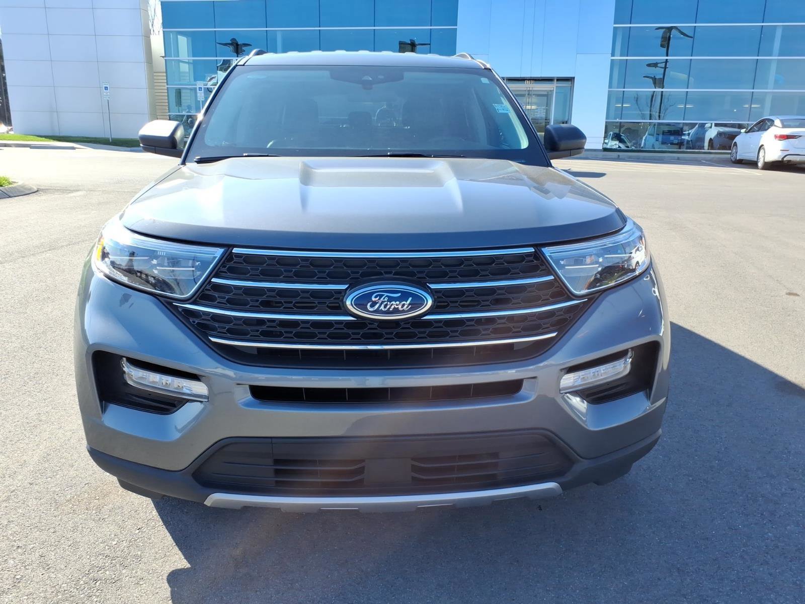 Certified 2024 Ford Explorer XLT w/ Equipment Group 202A image 8