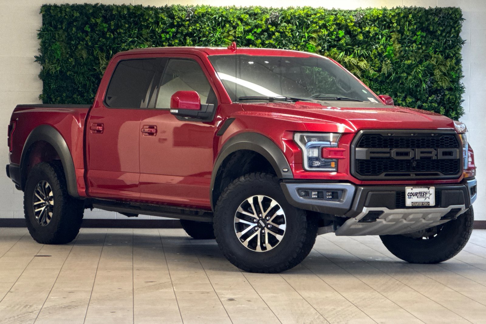 Certified 2020 Ford F150 Raptor w/ Equipment Group 802A Luxury image 2