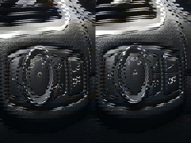 Certified 2022 Ford Edge Titanium w/ Cargo Accessory Package image 48