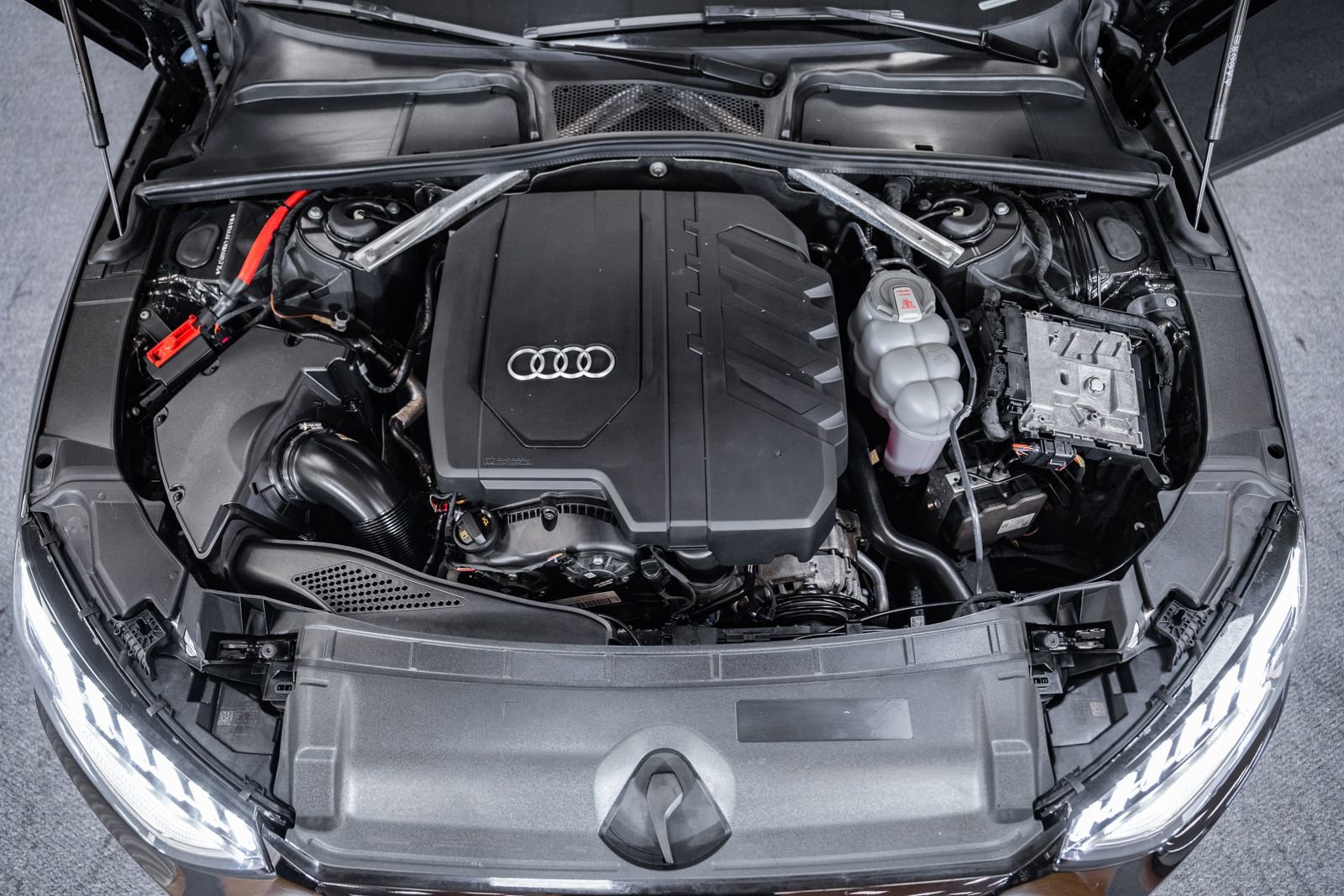 Used 2021 Audi A4 2.0T allroad Prestige AWD/4WD image 25