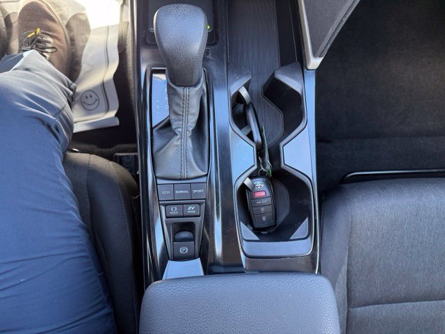 Used 2025 Toyota Camry LE FWD image 51