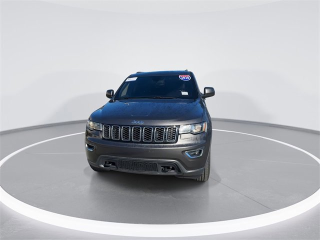 Used 2020 Jeep Grand Cherokee Laredo image 8