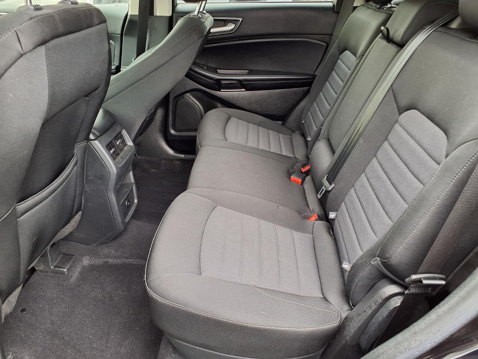 Certified 2024 Ford Edge SE w/ Black Appearance Package AWD/4WD image 11
