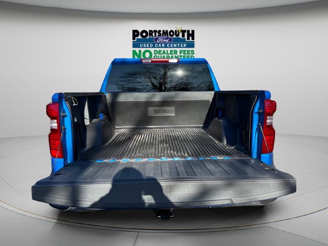 Used 2025 Chevrolet Silverado 1500 LT AWD/4WD image 12