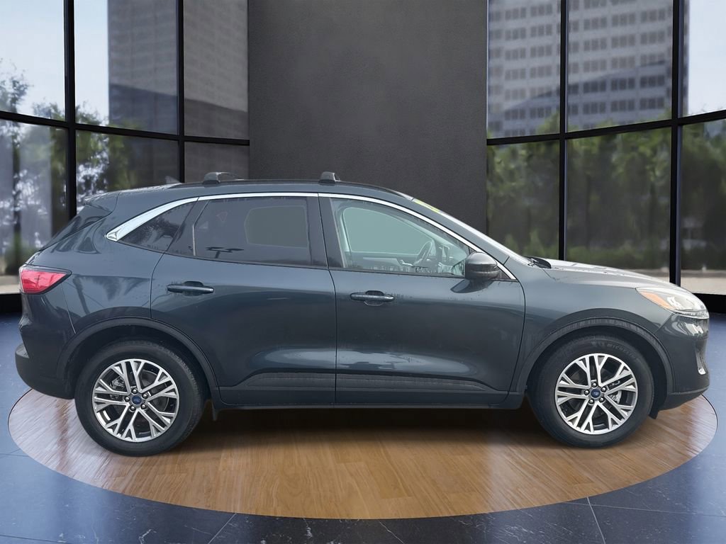 Certified 2022 Ford Escape SEL image 2