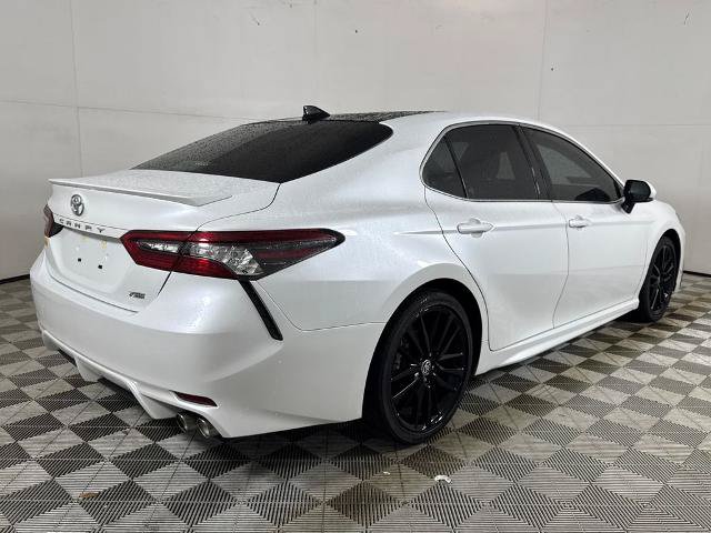 Used 2023 Toyota Camry XSE FWD image 3
