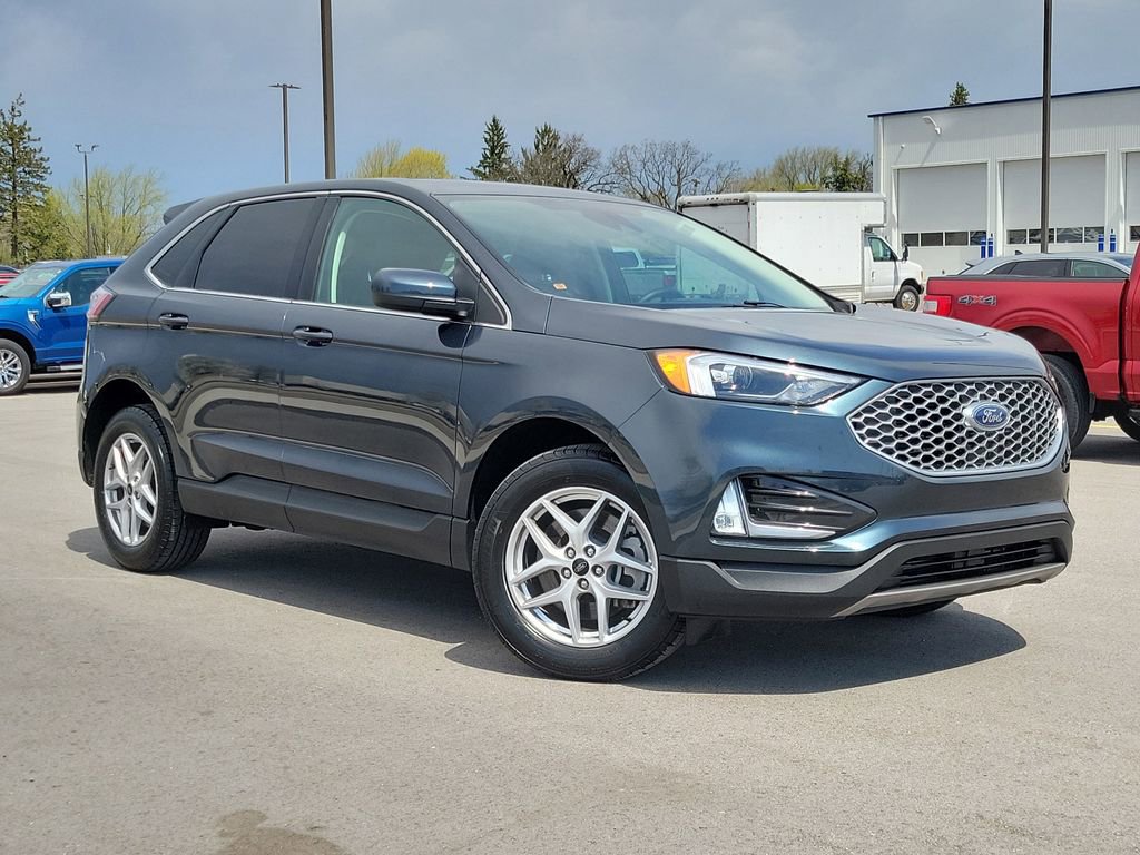 Certified 2023 Ford Edge SEL AWD/4WD image 34