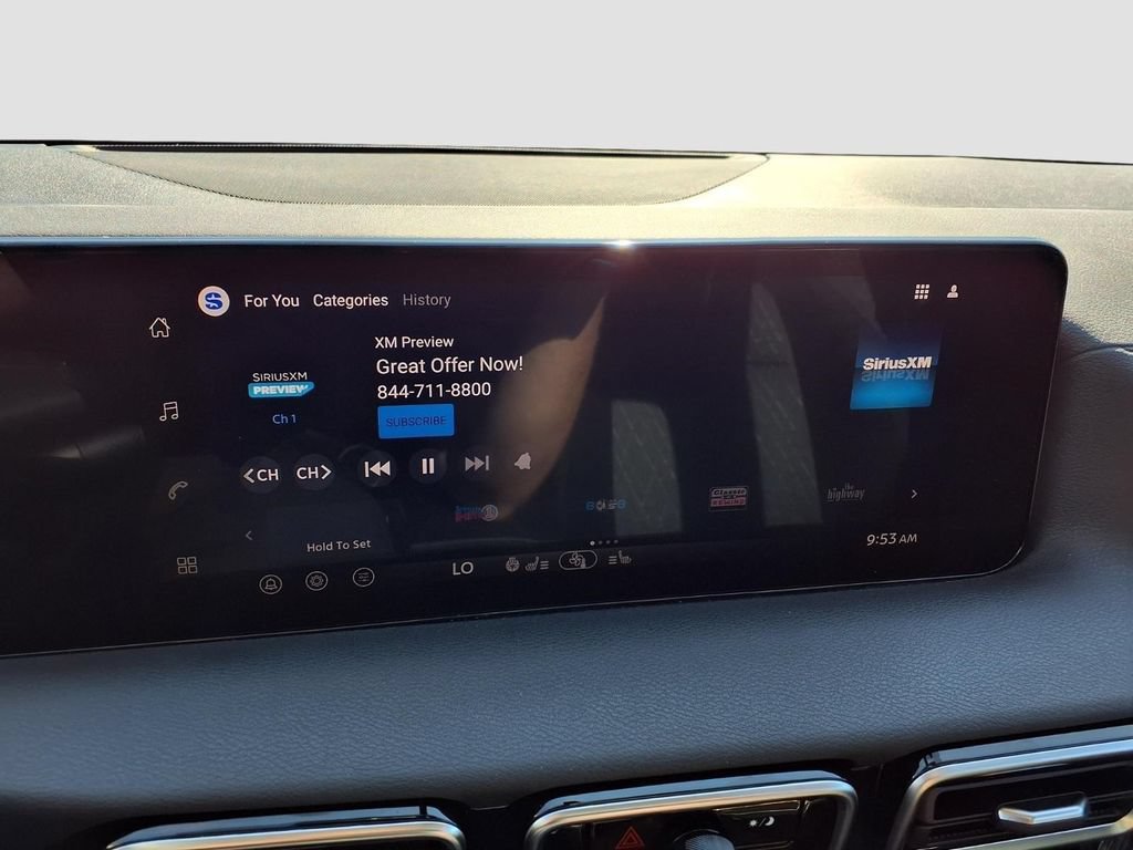 Used 2026 Nissan Sentra SV w/ SV Convenience Package FWD image 10