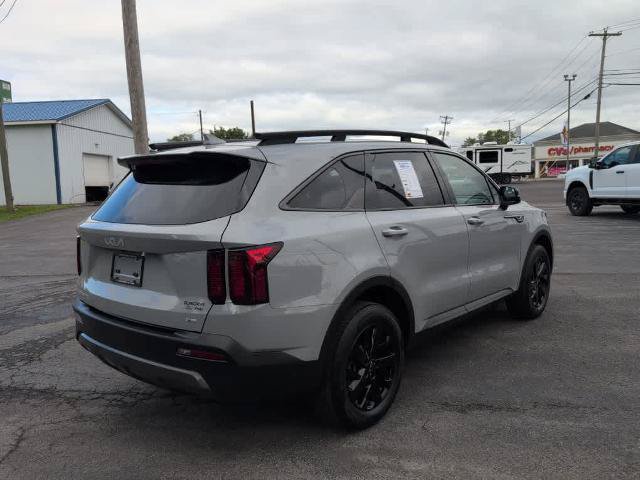 Used 2023 Kia Sorento S AWD/4WD image 6