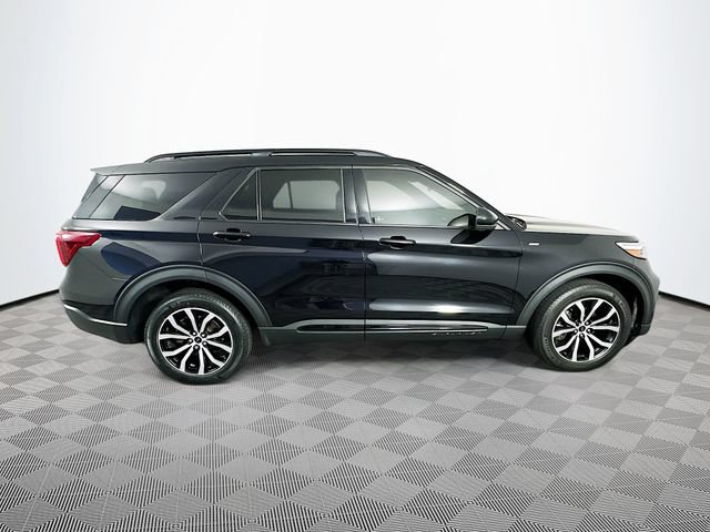 Certified 2022 Ford Explorer ST-Line w/ Class IV Trailer Tow Package AWD/4WD image 13