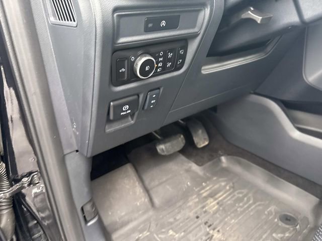 Certified 2025 Ford F150 Lariat w/ Equipment Group 502A High AWD/4WD image 25