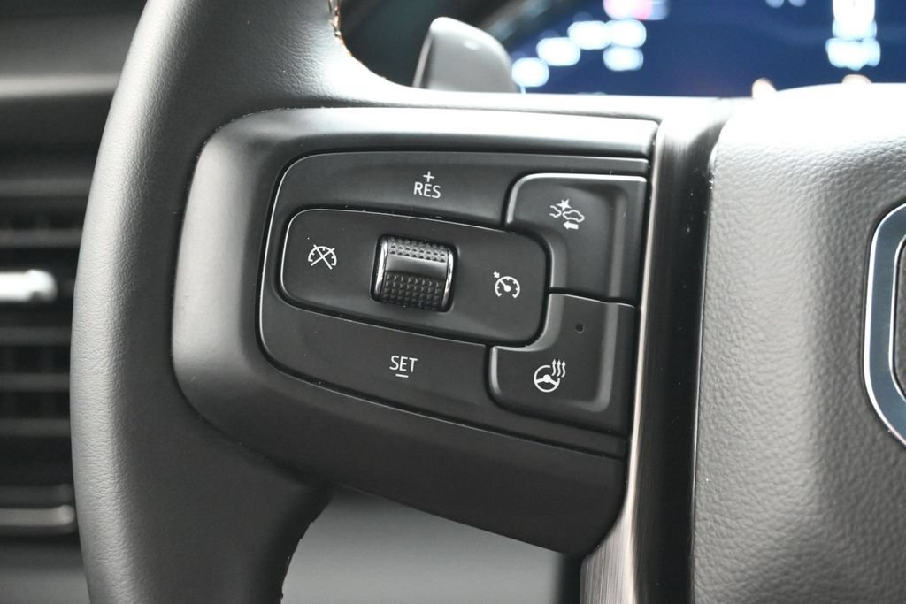 Used 2024 GMC Sierra 1500 AT4 w/ Technology Package AWD/4WD image 24