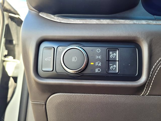 Certified 2020 Ford Explorer Platinum w/ Premium Technology Package AWD/4WD image 16