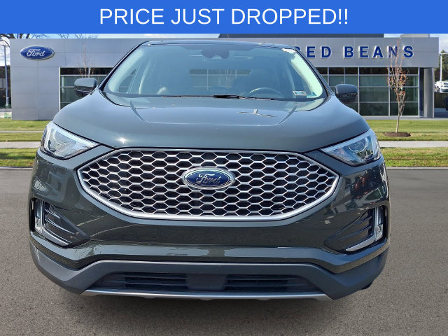 Certified 2023 Ford Edge SEL w/ Convenience Package AWD/4WD image 3