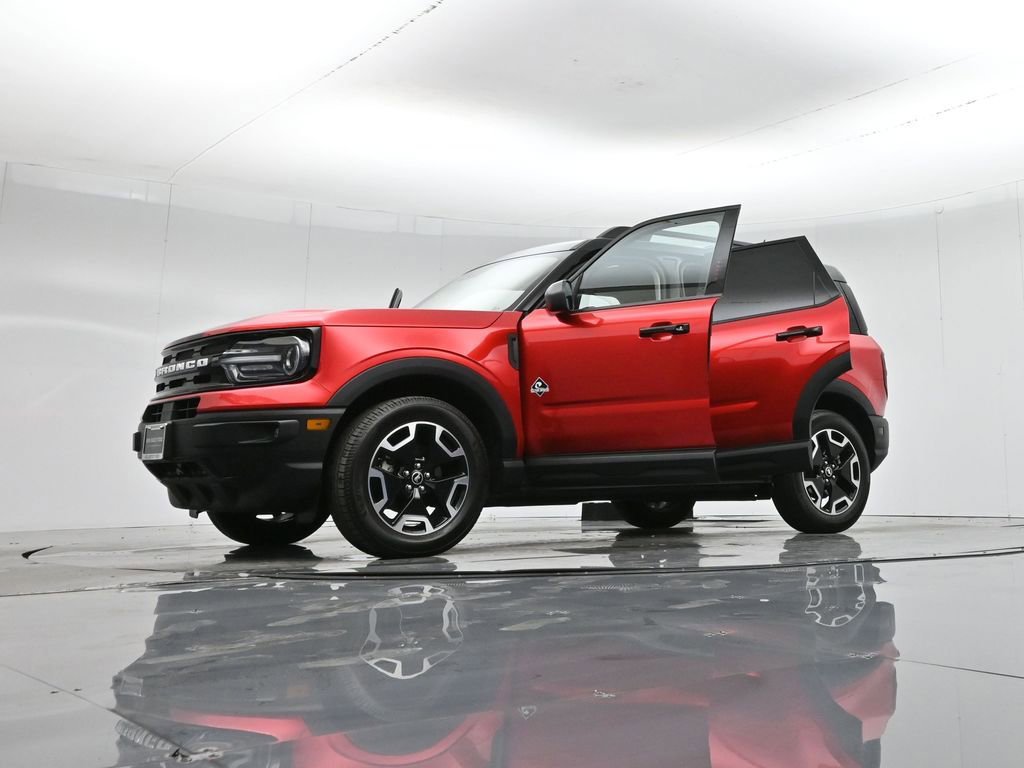 Certified 2023 Ford Bronco Sport Outer Banks w/ Tech Package image 53
