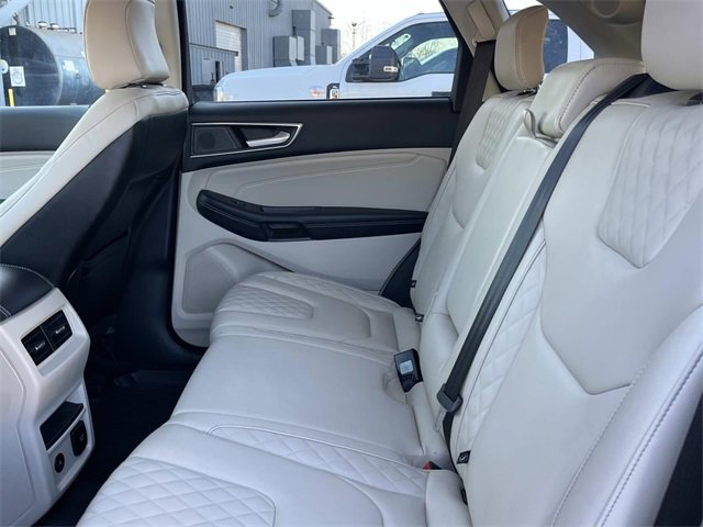 Certified 2023 Ford Edge Titanium w/ Class II Trailer Tow Package image 21