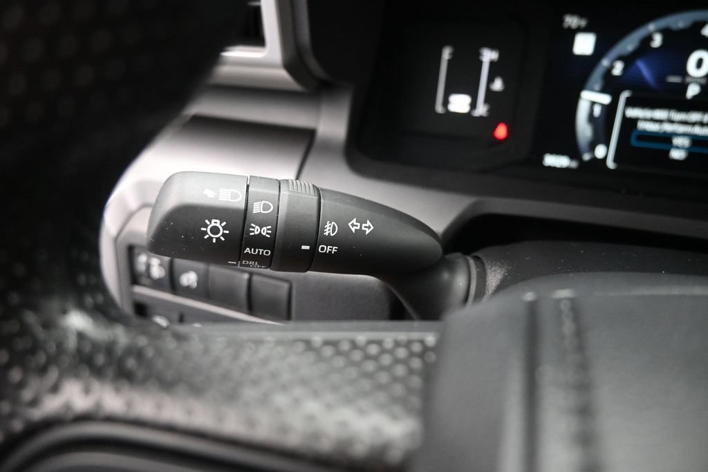 Used 2026 Toyota Tacoma SR5 AWD/4WD image 12