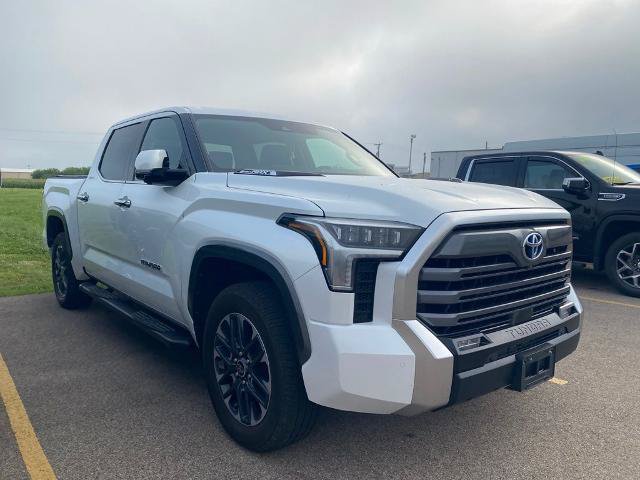Used 2023 Toyota Tundra Limited AWD/4WD image 4