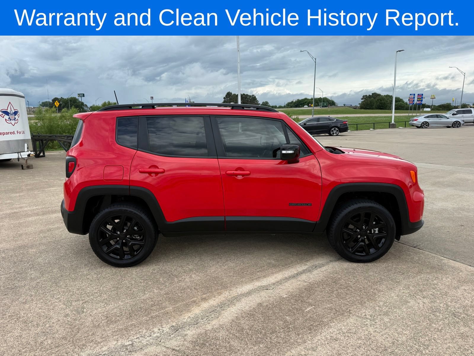 Used 2023 Jeep Renegade Altitude AWD/4WD image 4