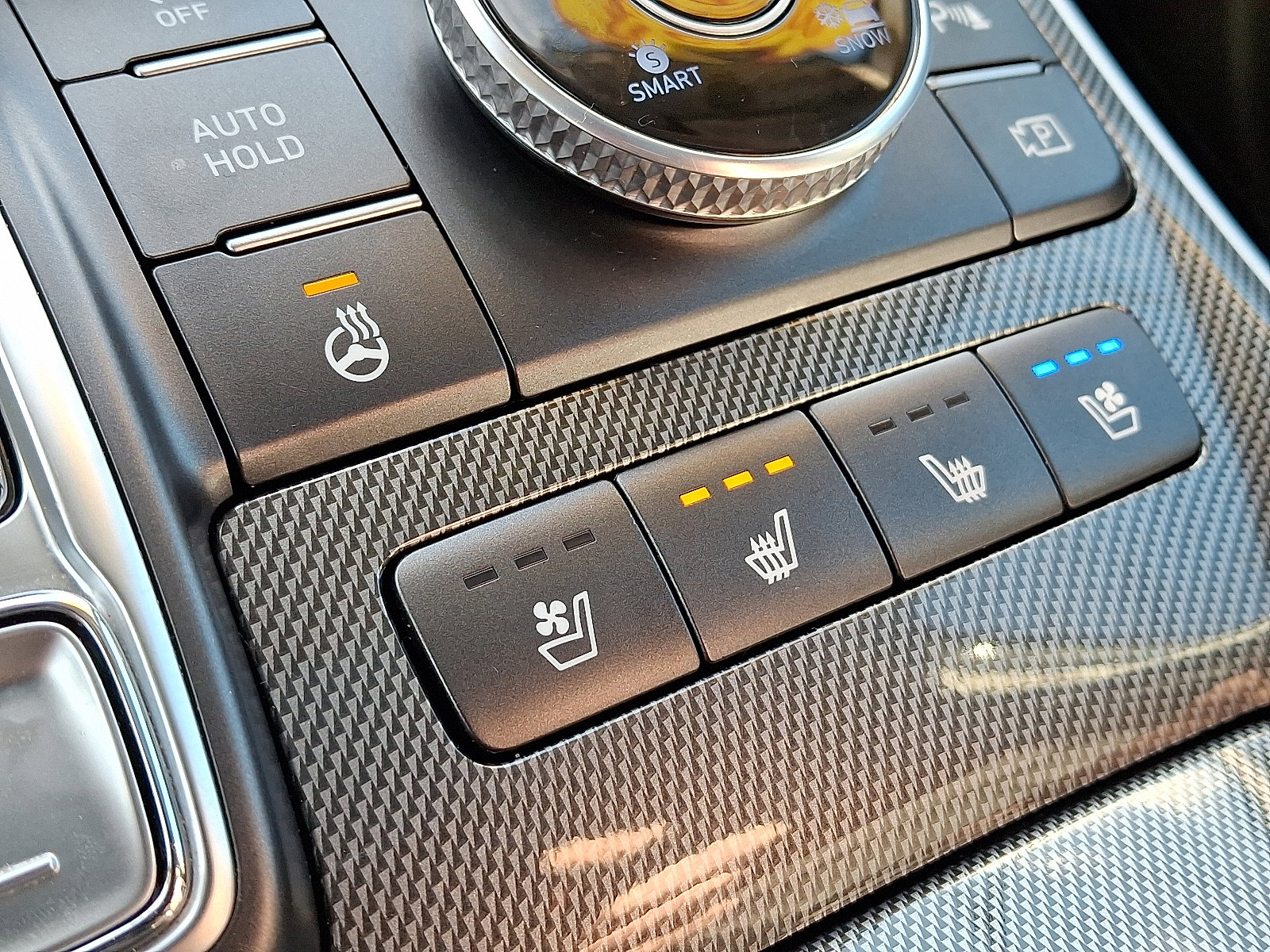 Used 2023 Hyundai Santa Fe Limited image 26