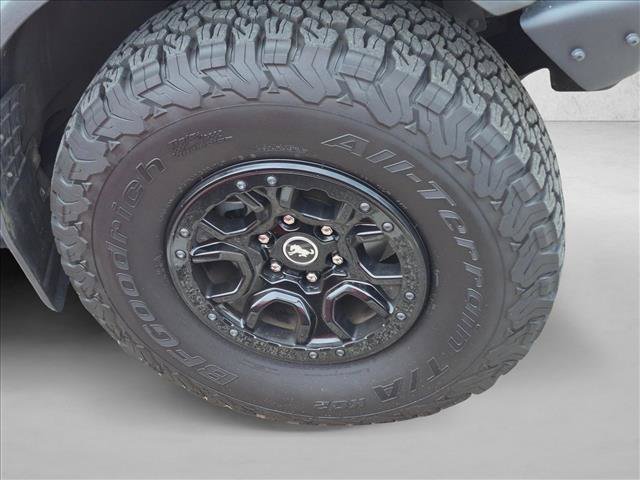 Certified 2023 Ford Bronco Wildtrak AWD/4WD image 7