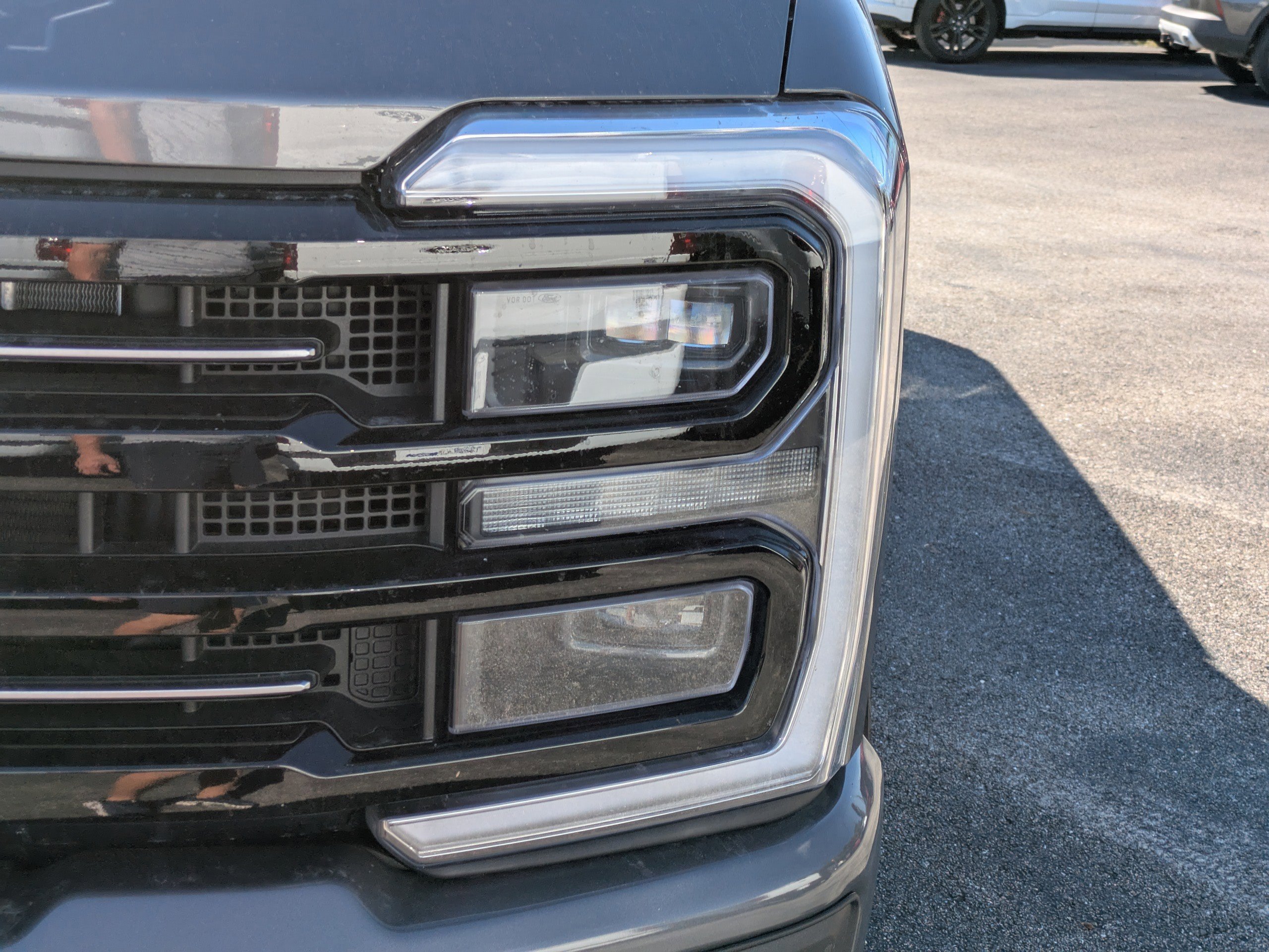 Certified 2025 Ford F250 Platinum image 10