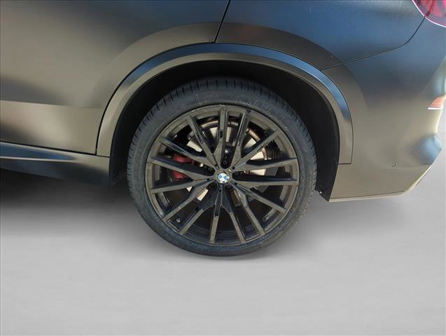Used 2022 BMW X5 M50i w/ Executive Package AWD/4WD image 29