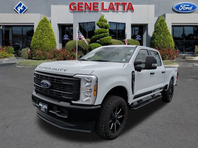 Certified 2025 Ford F250 XL w/ 360-Degree Camera Package AWD/4WD image 3