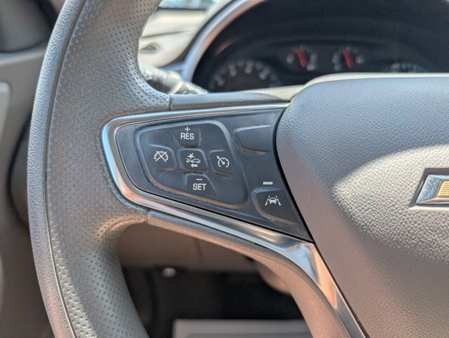 Used 2023 Chevrolet Malibu LT FWD image 21