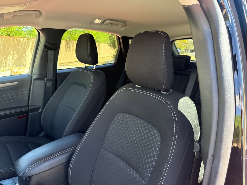 Certified 2025 Ford Escape Active AWD/4WD image 12