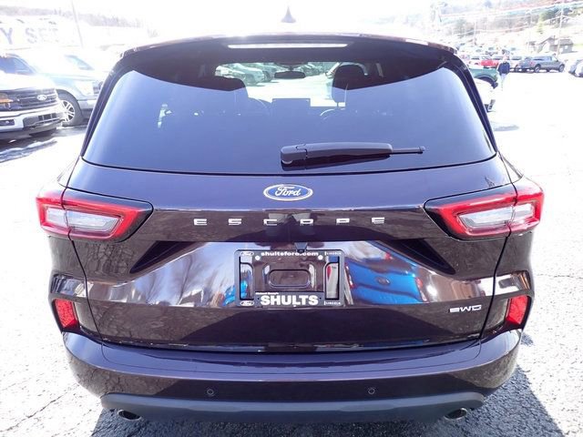 Certified 2023 Ford Escape ST-Line w/ Tech Pack #1 image 3