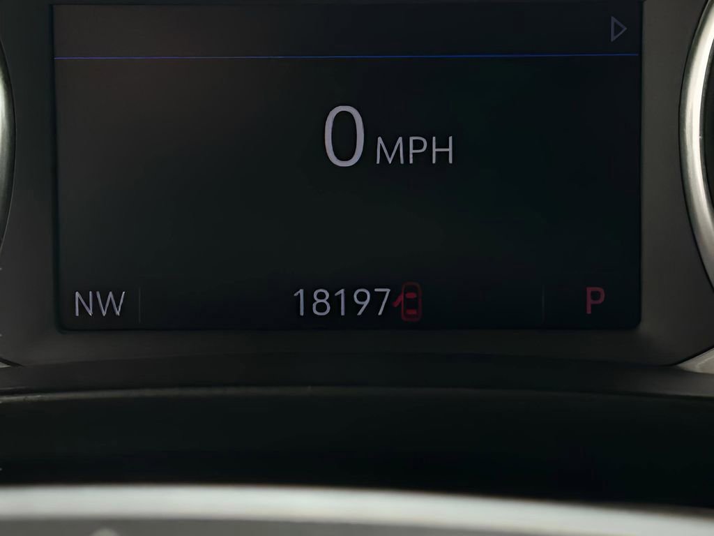 Used 2023 Chevrolet Blazer LT image 24