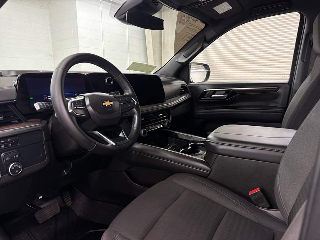 Used 2025 Chevrolet Tahoe LS w/ LPO, Dark Essentials Package RWD image 6